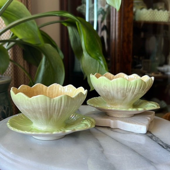 Antique Pair of Royal Winton Lotus Lusterware Bowls Attached Handle Saucer Plate - Picture 1 of 16